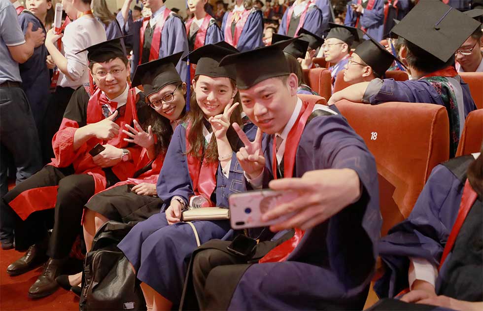 北京协和医学院毕业证几个章